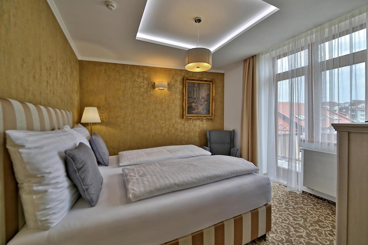 Hotel Pod Branou Bardejov Bagian luar foto